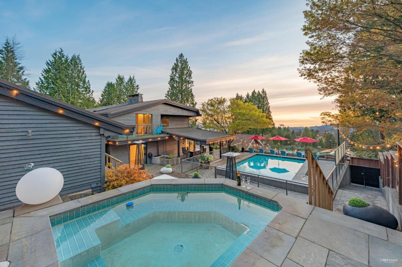 Seymour Private Bedroom, Ensuite Bathroom With Shared Pool, Hot Tub With Views North Vancouver Ngoại thất bức ảnh