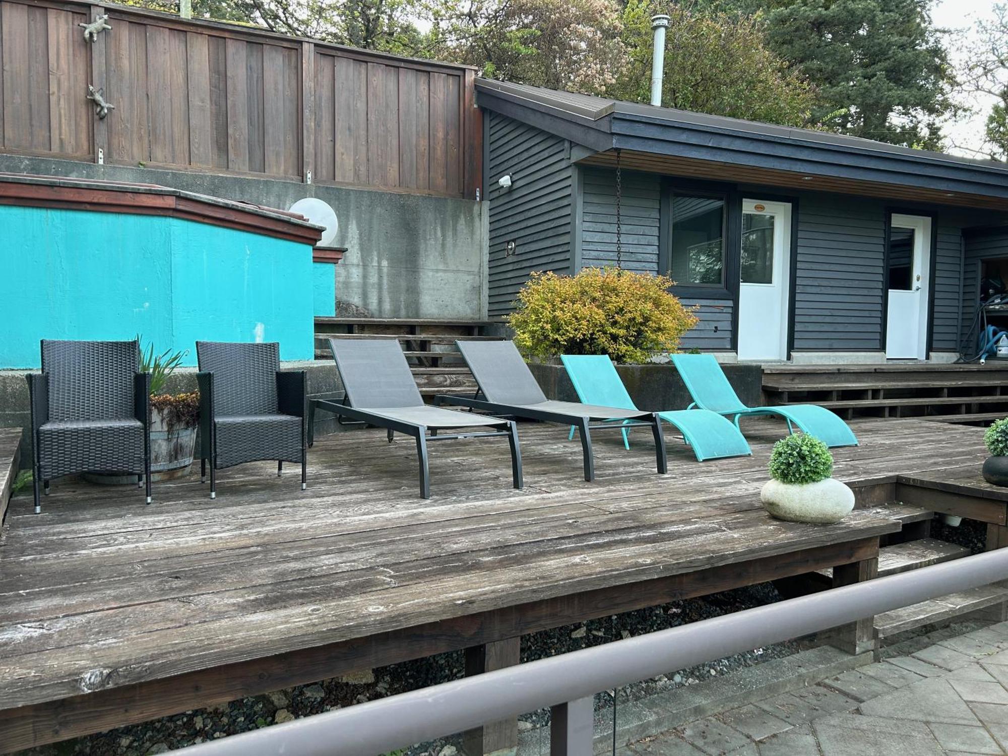 Seymour Private Bedroom, Ensuite Bathroom With Shared Pool, Hot Tub With Views North Vancouver Ngoại thất bức ảnh