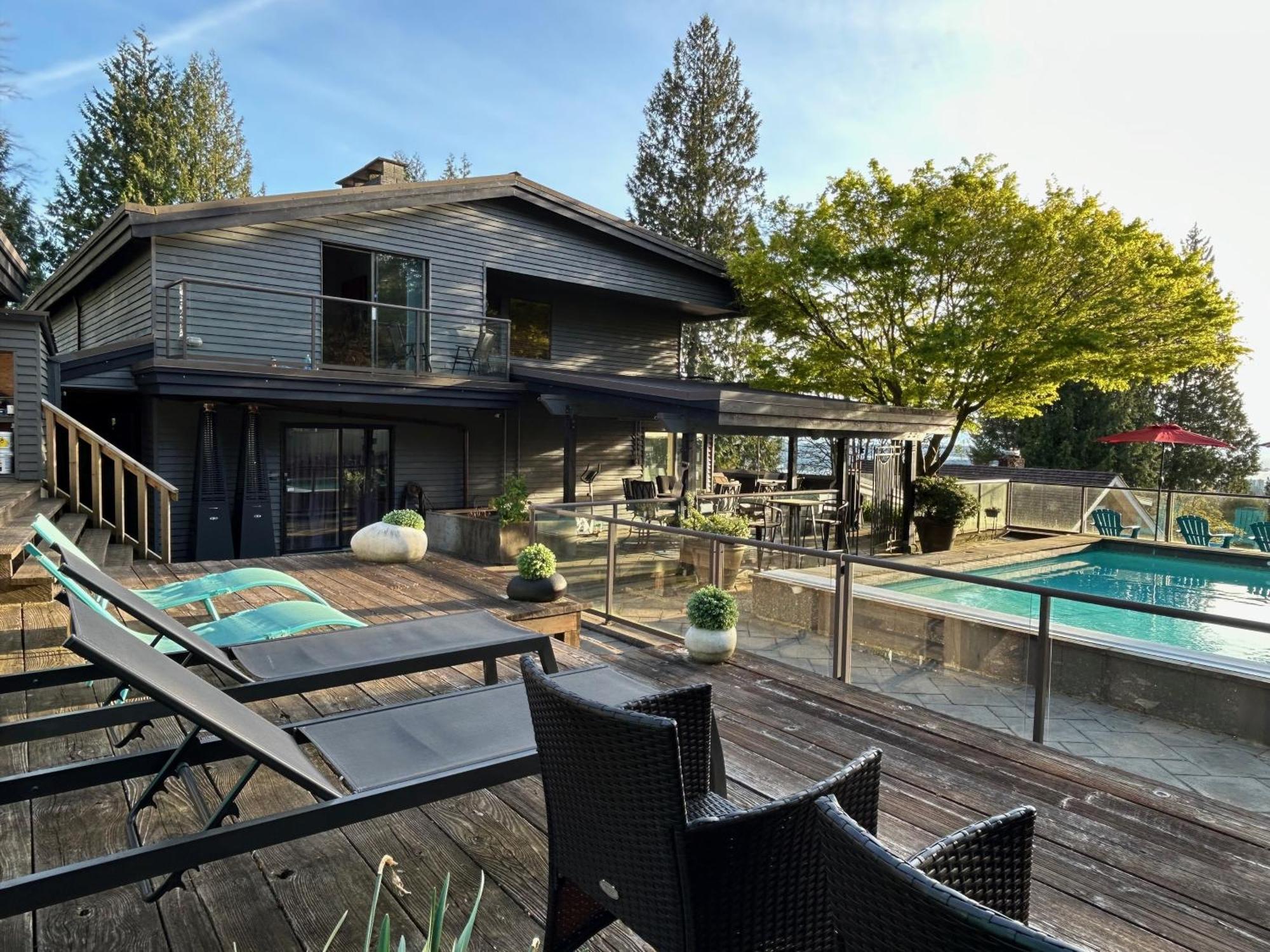Seymour Private Bedroom, Ensuite Bathroom With Shared Pool, Hot Tub With Views North Vancouver Ngoại thất bức ảnh