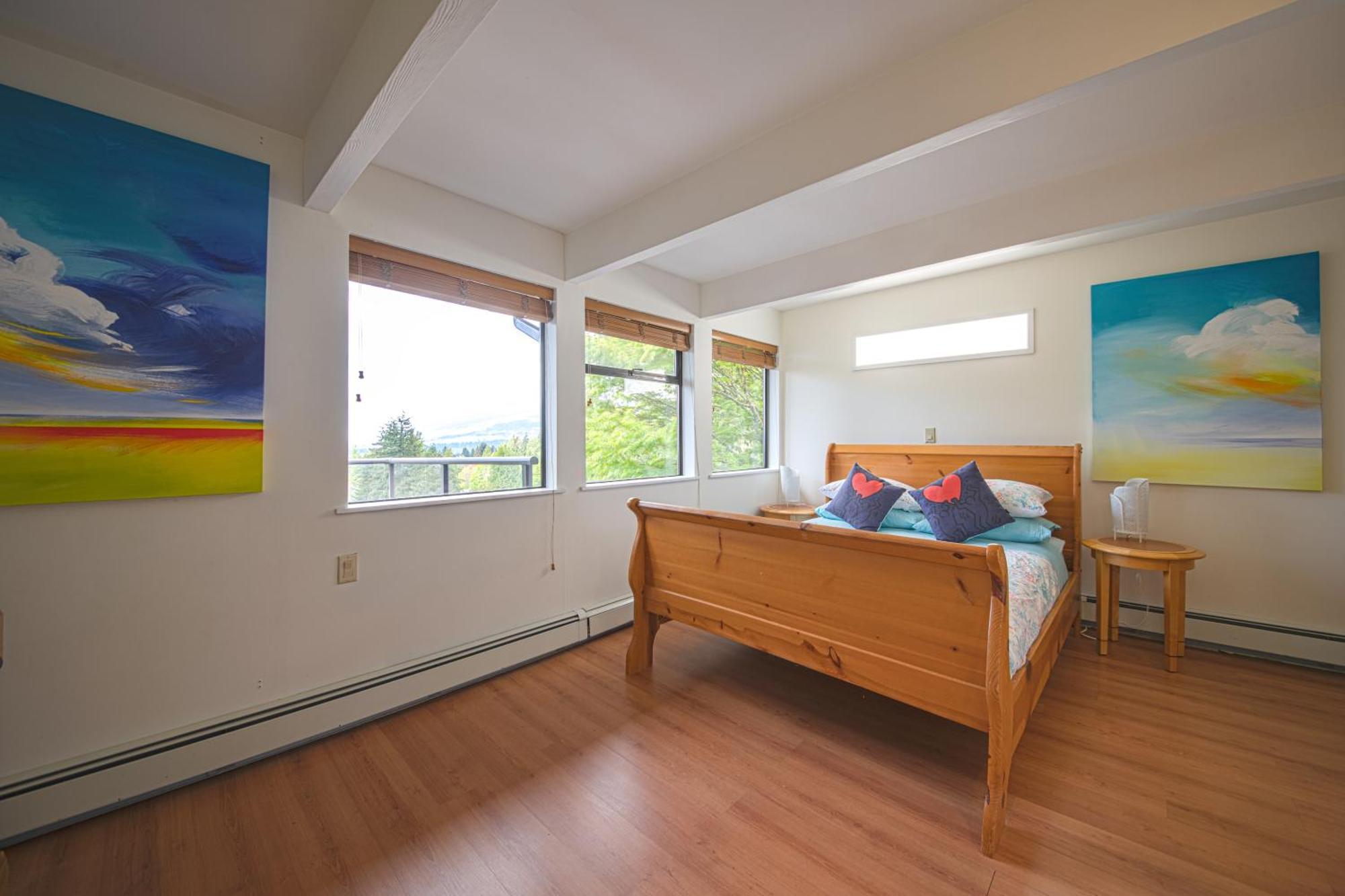 Seymour Private Bedroom, Ensuite Bathroom With Shared Pool, Hot Tub With Views North Vancouver Ngoại thất bức ảnh