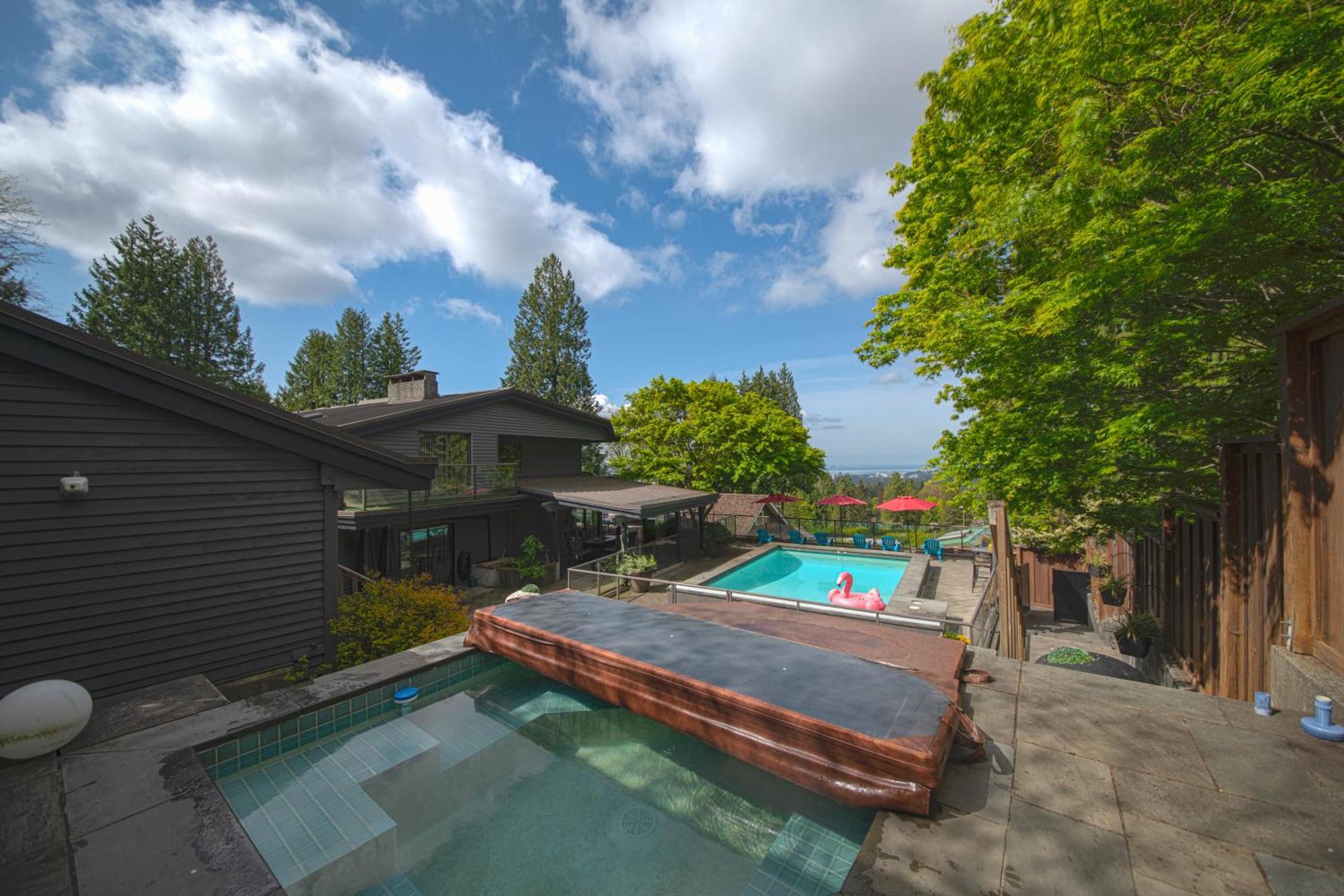 Seymour Private Bedroom, Ensuite Bathroom With Shared Pool, Hot Tub With Views North Vancouver Ngoại thất bức ảnh